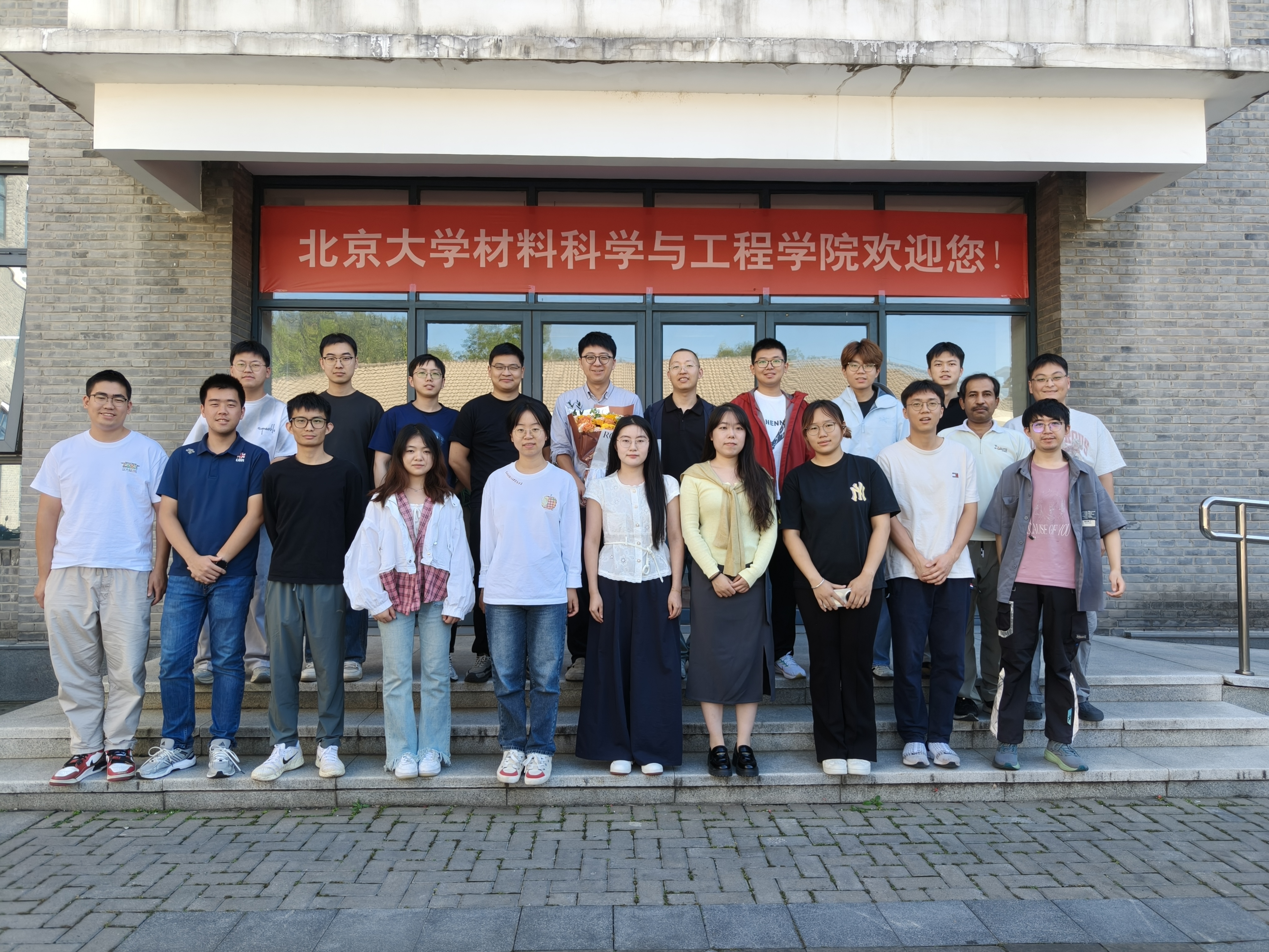 c67beca32ff7d13e7bef29e16aec52f3.jpg